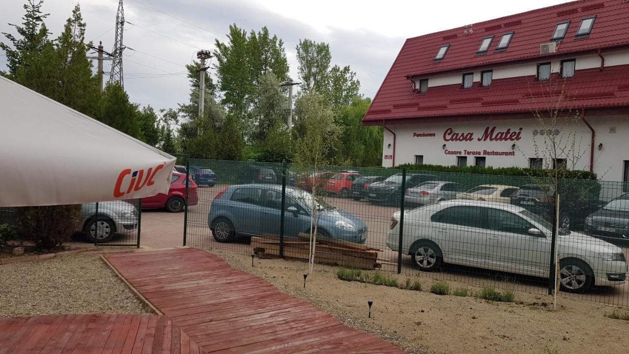 ホテル Pensiunea Casa Matei Berca エクステリア 写真